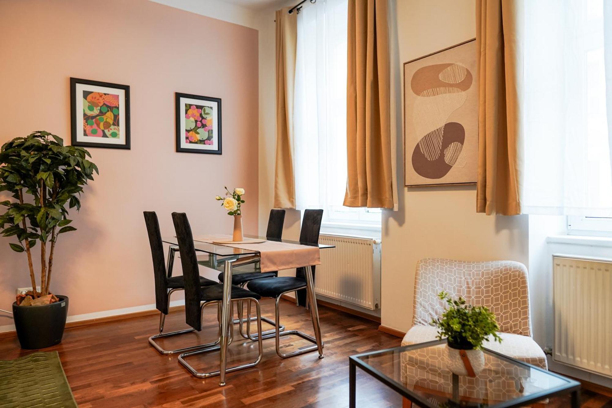 Margarete Family Apartment Wien